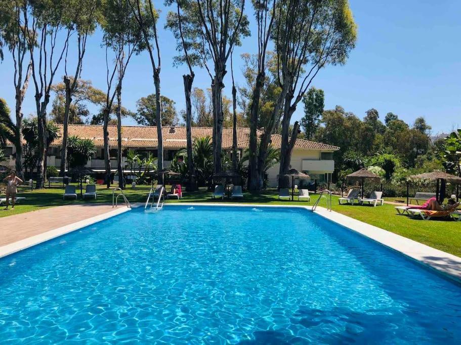Puerto Banus Eddie Suite ماربيا المظهر الخارجي الصورة